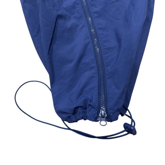 Urban Outfitters Sz 2 LUNA Nylon Cargo Blue Balloon Parachute Pant Zippers Y2K - Picture 13 of 16